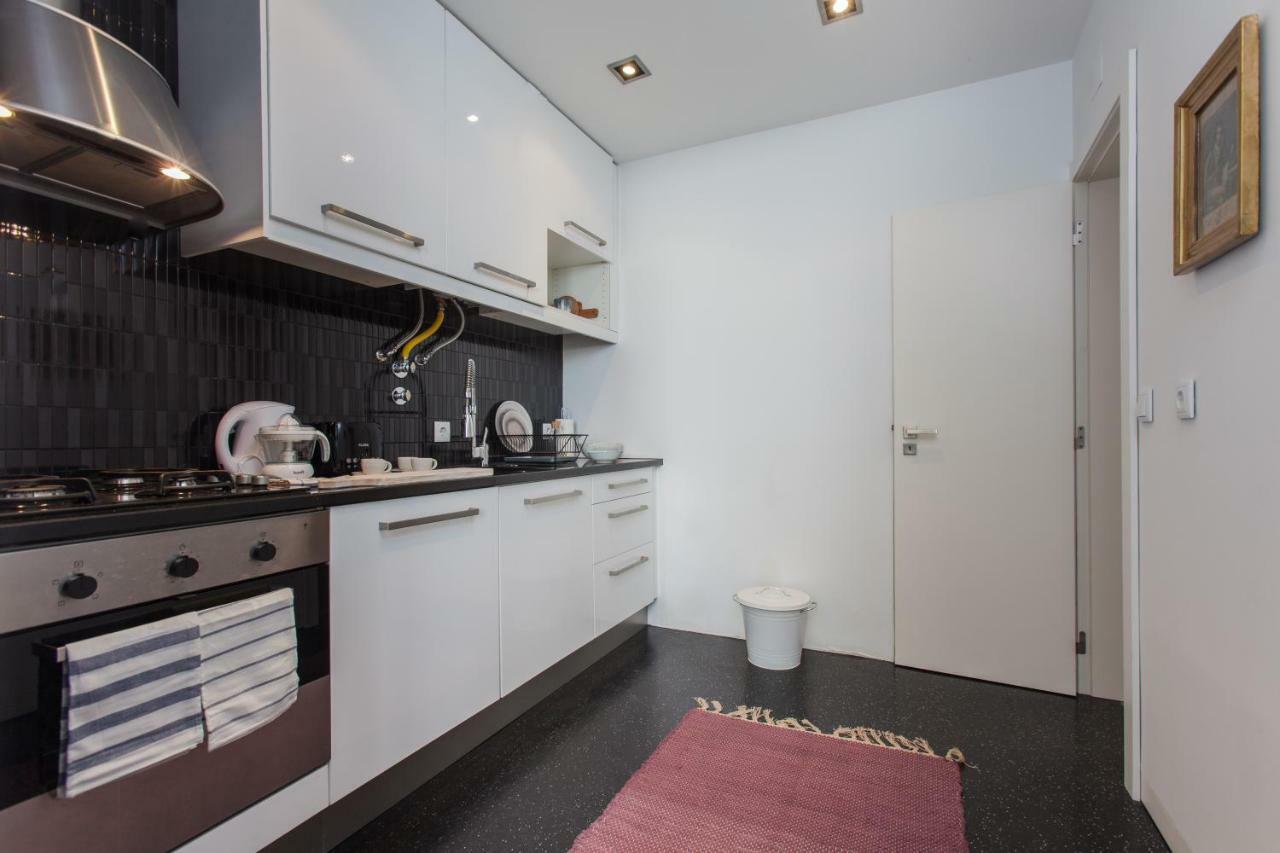 Renovated Apart With Private Courtyard, By Timecooler Lisboa Kültér fotó